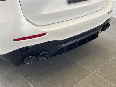 MERCEDES-BENZ C-CLASS AMG - 10