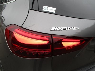 2025 Mercedes-BENZ GLA AMG — фото 6