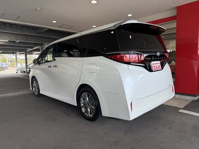 صورة 4 لـ 2025 Toyota ALPHARD