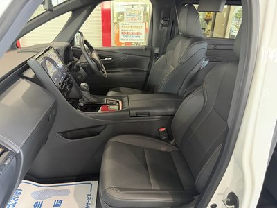 صورة 6 لـ 2025 Toyota ALPHARD