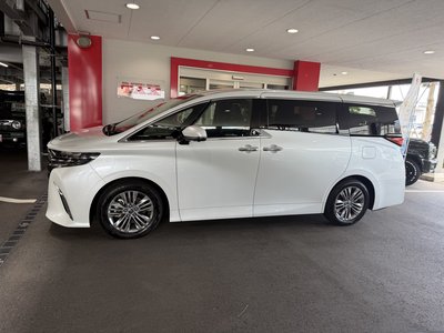 صورة 3 لـ 2025 Toyota ALPHARD