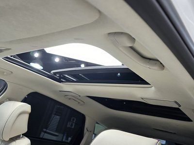 2023 Genesis GV80 — миниатюра 18