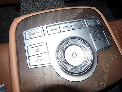 2022 Genesis G80 (RG3) thumbnail 15