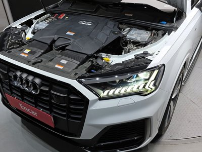 AUDI Q7 - 7