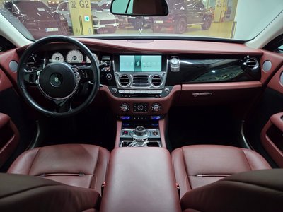 ROLLS-ROYCE WRAITH - 5