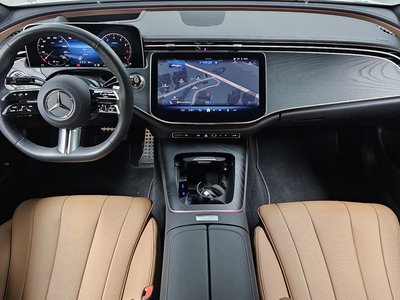 MERCEDES-BENZ E-CLASS - 5