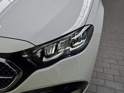 MERCEDES-BENZ E-CLASS - 9