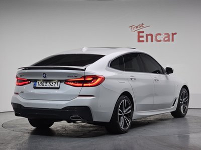 BMW 6 SERIES GT - 2