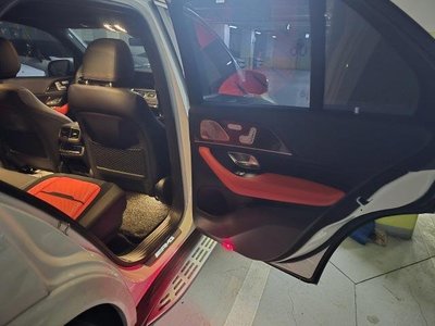 MERCEDES-BENZ GLE - 7