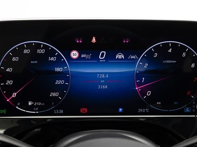 MERCEDES-BENZ E-CLASS - 8