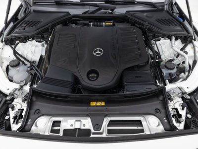 MERCEDES-BENZ E-CLASS - 7