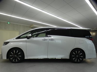 TOYOTA VELLFIRE - 5