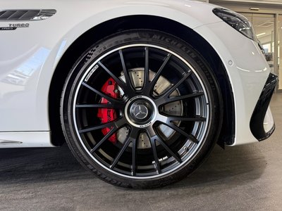 MERCEDES-BENZ E-CLASS AMG - 10