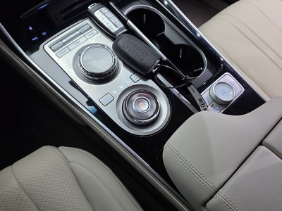 GENESIS GV80 - 9