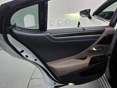 2024 Lexus ES 缩略图 15