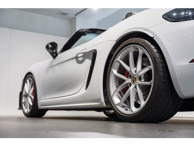 2021 Porsche 718 SPYDER 缩略图 20