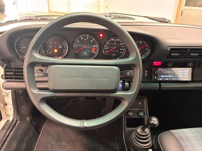 PORSCHE 911 - 10