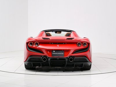 FERRARI F8 SPIDER - 6