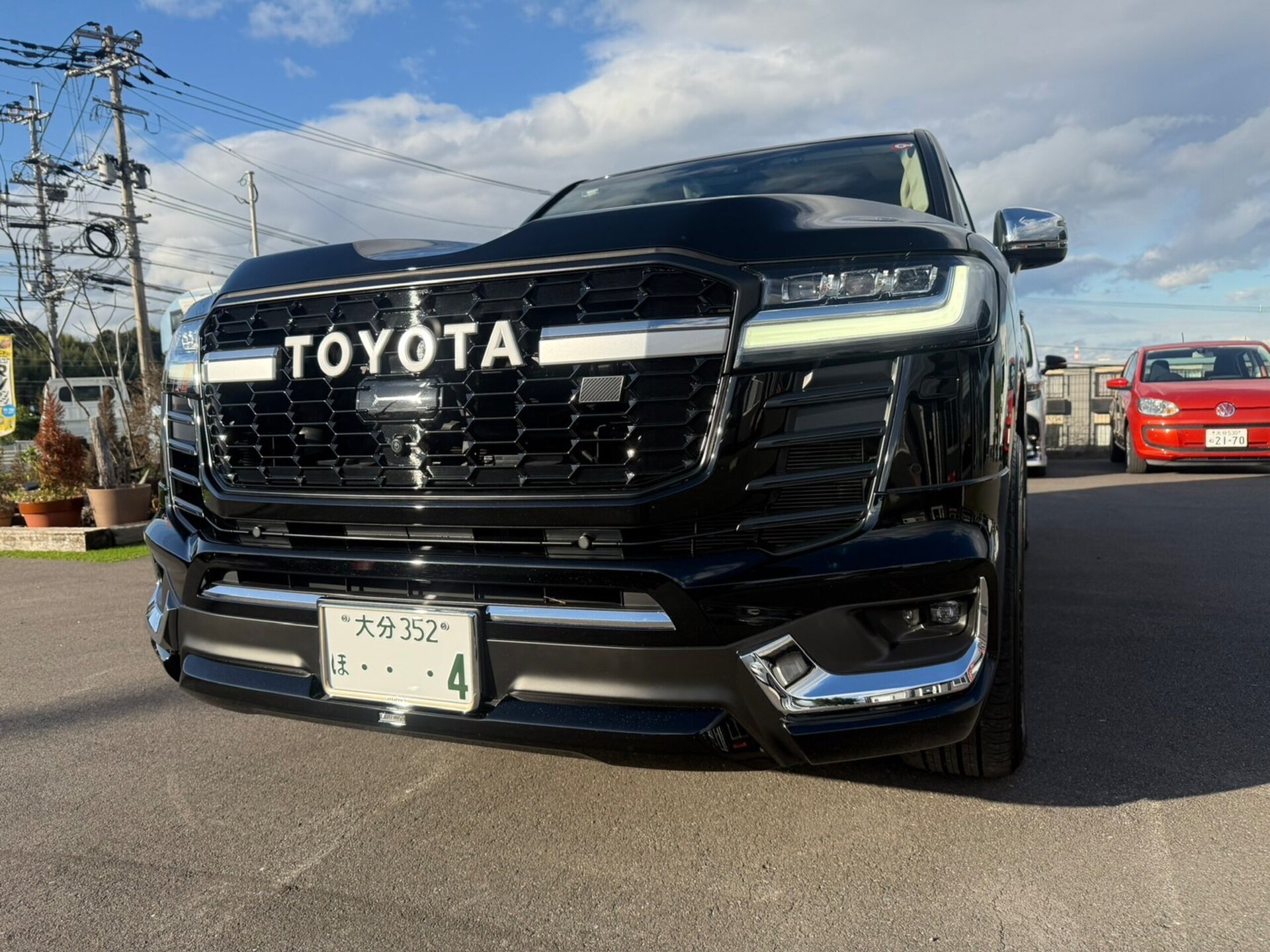 TOYOTA LAND CRUISER 300 - View 1