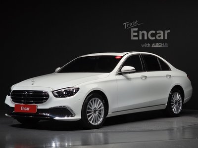 MERCEDES-BENZ E-CLASS - 1