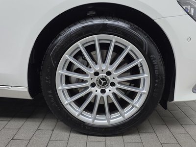 MERCEDES-BENZ E-CLASS - 6