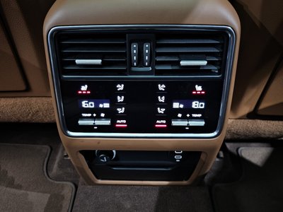 صورة مصغرة 29 لـ 2021 Porsche CAYENNE