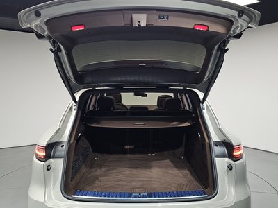 صورة مصغرة 35 لـ 2021 Porsche CAYENNE