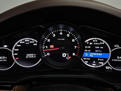 صورة مصغرة 11 لـ 2021 Porsche CAYENNE