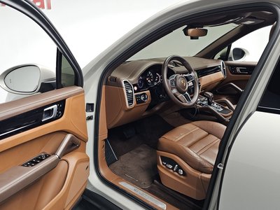 صورة مصغرة 13 لـ 2021 Porsche CAYENNE