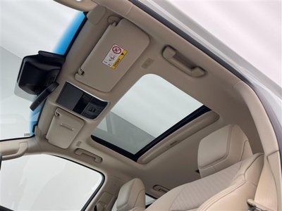 TOYOTA LAND CRUISER 300 - 2