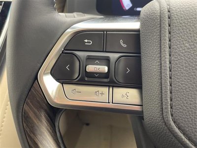 TOYOTA LAND CRUISER 300 - 8