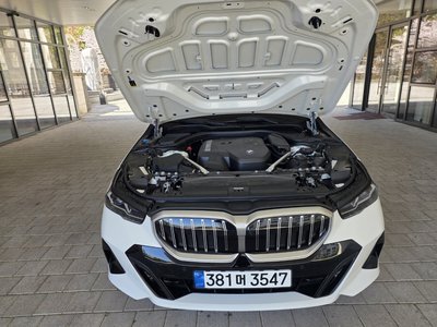 BMW 5 SERIES - 7