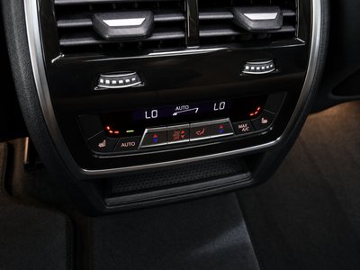 2024 BMW X5 M — миниатюра 14