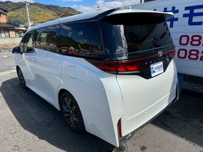 TOYOTA VELLFIRE - 2