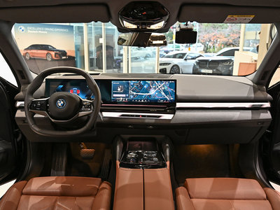 BMW 5 SERIES - 5