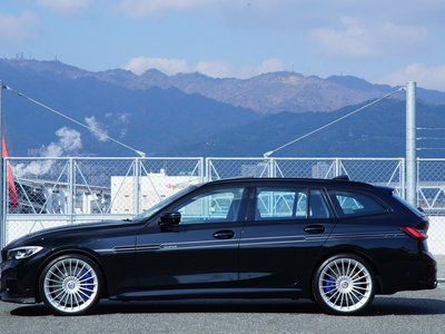 BMW ALPINA D3 TOURING - 9