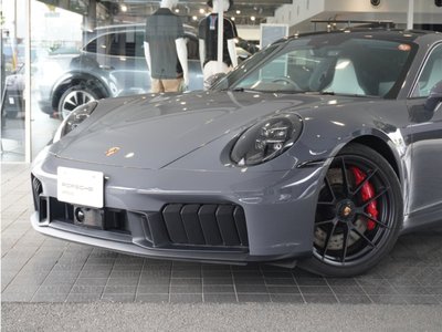 PORSCHE 911 - 6