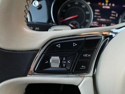2018 Bentley BENTAYGA — миниатюра 19