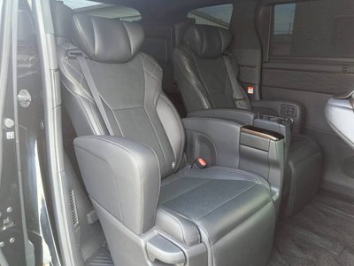 TOYOTA VELLFIRE - 10