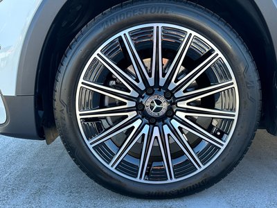 MERCEDES-BENZ GLB - 10