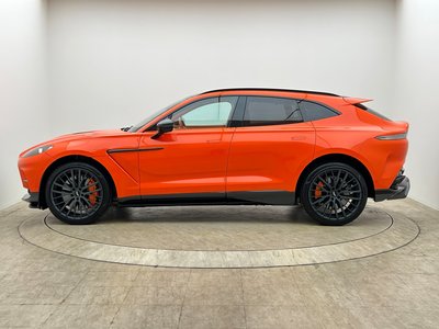 ASTON MARTIN DBX - 8
