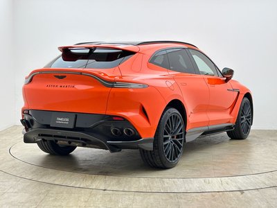 ASTON MARTIN DBX - 5