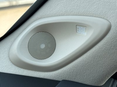 2025 Toyota LAND CRUISER 300 — миниатюра 49