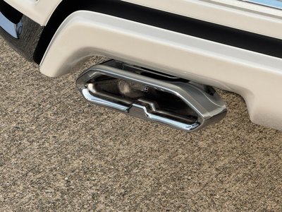 2025 Toyota LAND CRUISER 300 — миниатюра 37