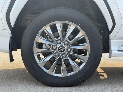 2025 Toyota LAND CRUISER 300 — миниатюра 41