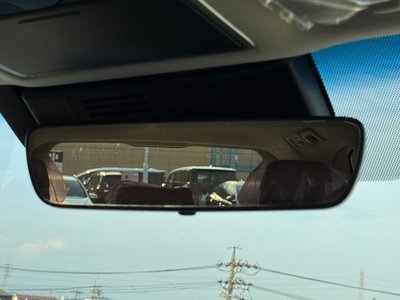 2025 Toyota LAND CRUISER 300 — миниатюра 53