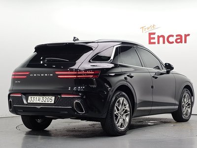 صورة 2 لـ 2023 Genesis GV70