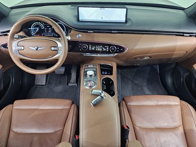 صورة 5 لـ 2023 Genesis GV70