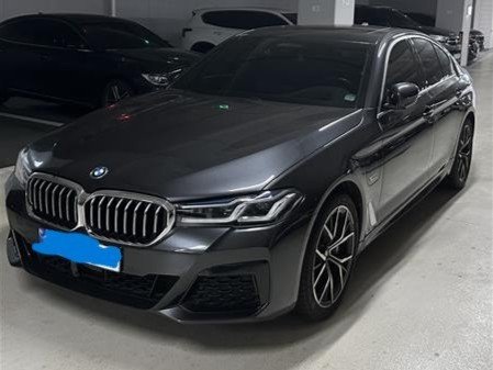 BMW 5 SERIES - View 1