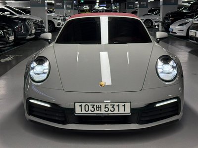 PORSCHE 911 - 4
